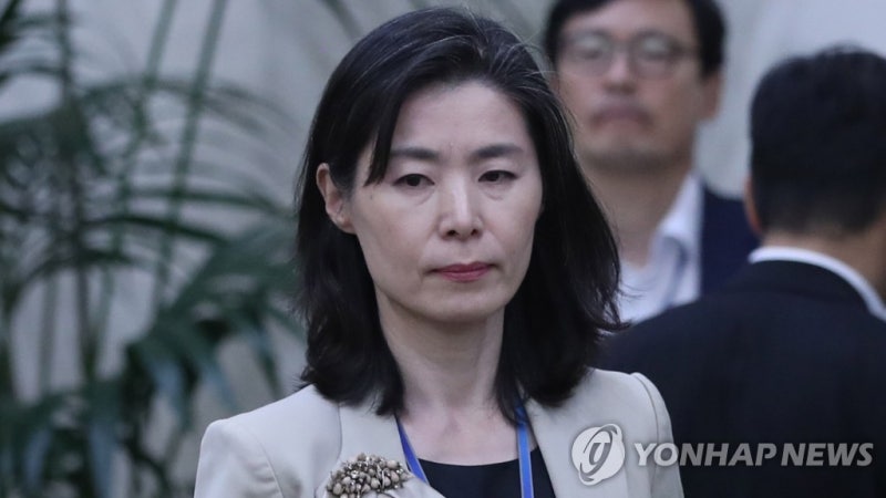 <b>변협</b>, <b>김외숙</b> 전 靑 <b>인사수석</b> '수임자료 미제출' 과태료 징계