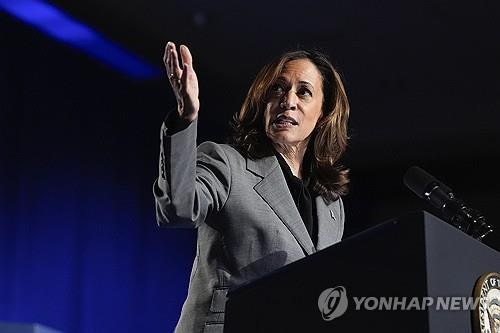 해리스, <b>트럼프</b> 진영에 "<b>위선자</b>들" 외치며 <b>낙태권</b> 쟁점화(종합)
