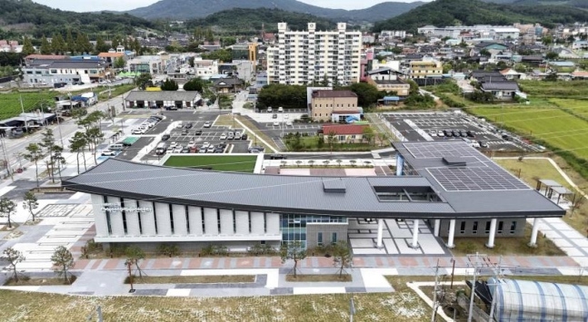 Godo Love Eyes Jeonbuk Iksan World Heritage Center [National Heritage Administration provided. Redistribution and DB prohibited]