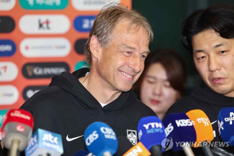 1년 7개월 지나 하자 확인된 클린스만 선임…정몽규 회장도 시인
