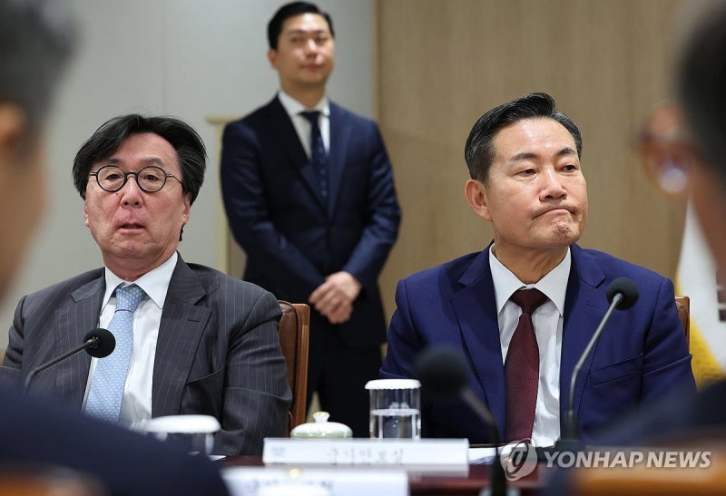 <b>신원식</b> "<b>한미일</b> 정상회의, APEC 이후 연말쯤 별도 개최 논의"