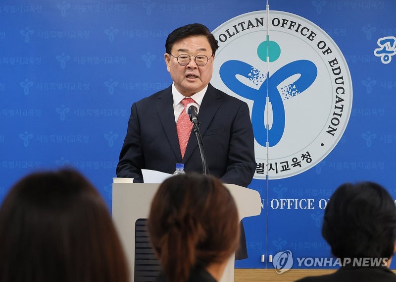 서울시교육감 진보 단일화에…<b>조전혁</b>, <b>윤호상</b>에 단일화 제안