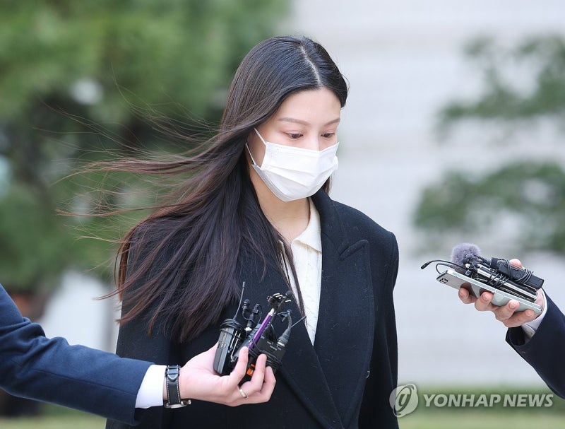<b>서울대</b> "<b>조민</b> 환경대학원 입학 취소·<b>장학금</b> 반납 아직"