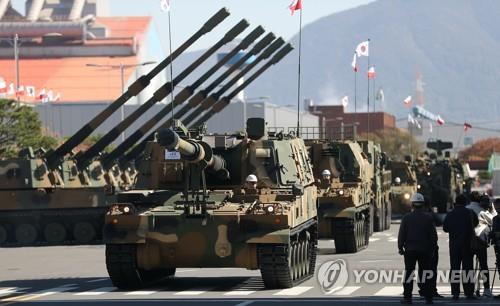 K9 자주포 폴란드 수출 출고식
(창원=연합뉴스) 김동민 기자 = 지난 2022년 10월 19일 오전 경남 창원시 한화에어로스페이스에서열린 'K9 자주포 폴란드 수출 출고식'. 2022.10.19
im