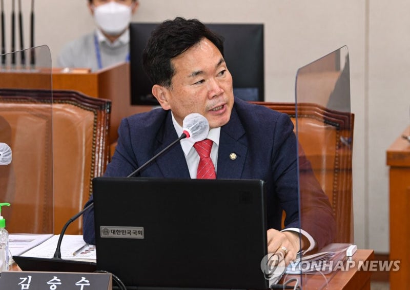 여야 <b>의원</b>들 '정몽규 접대 골프 의혹' 체육회 공정위원장 질타(종합)