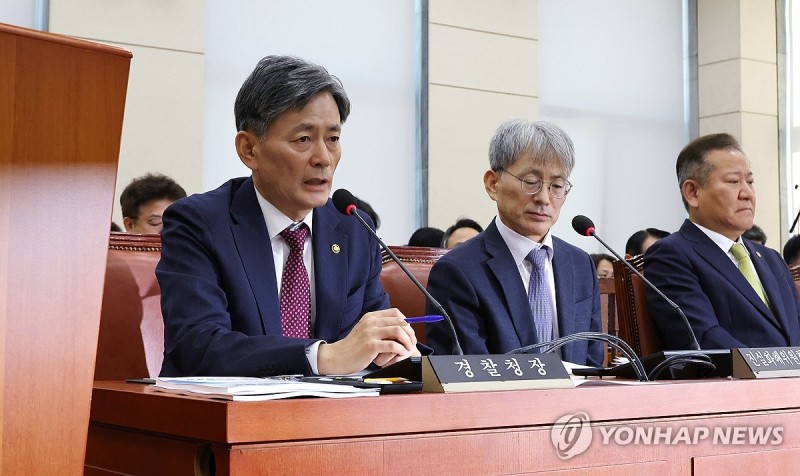 <b>경찰청장</b>, '<b>명태균</b> 의혹' 수사 여부에 "<b>검찰</b> 수사 지켜봐야"