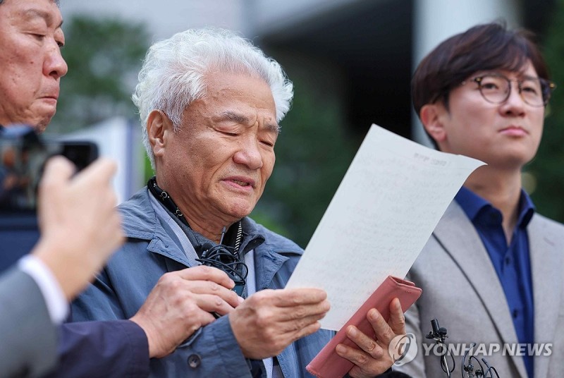 '3자<b>변제</b> 수용' <b>이춘식</b>옹 장남 "반대 입장…형제와 취소 논의"