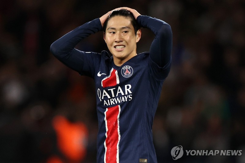 '<b>이강인</b>에 인종차별 발언' PSG 팬, 서포터스 그룹서 영구 제명