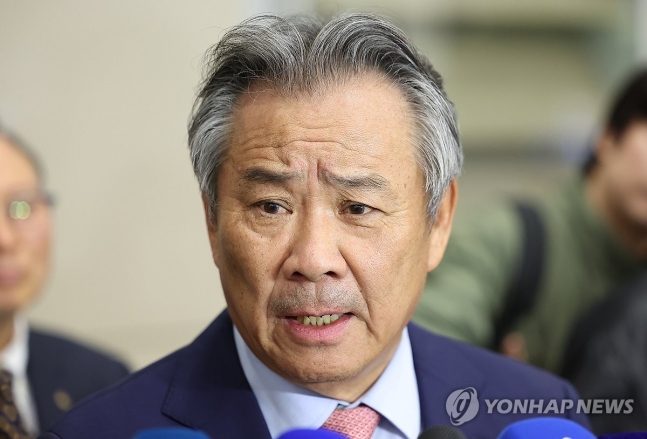 이기흥 체육회장 3선 도전 결정 유보…조만간 거취 밝힐 것