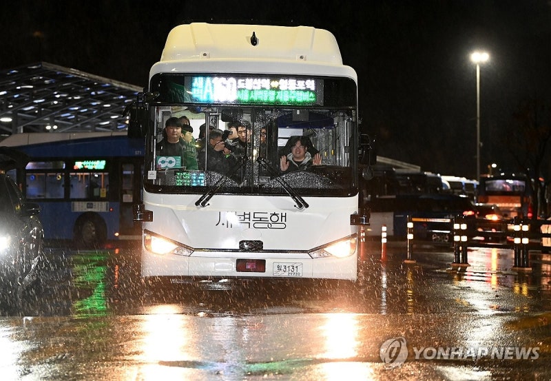 '<b>새벽동행 자율주행버스</b>, 출발합니다'