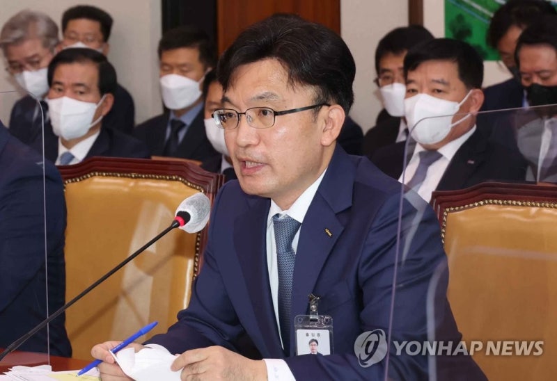 '잇단 철도사고 해임' <b>나희승 코레일</b> 전 <b>사장</b>, 무효소송 패소