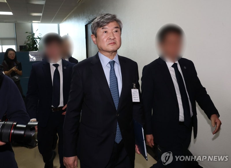 국정원장 "尹, 내게 <b>정치인 체포 지시</b>안해…1차장 교체 내 판단"
