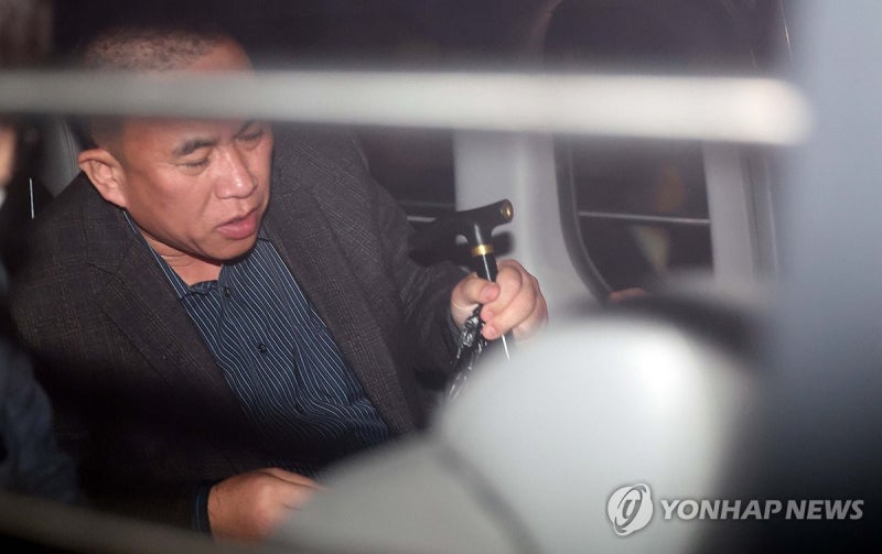 <b>검찰</b>, <b>명태균</b> '<b>황금폰</b>' 확보…공천 개입 의혹 등 풀릴까