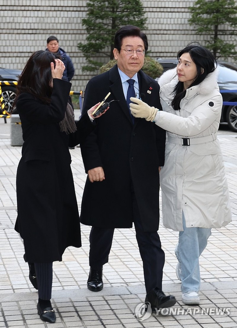 <b>이재명 대표</b>, 재판 <b>출석</b>