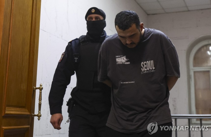 ロシア司令官暗殺疑いに起訴されたウズベクな<br />
[EPA 連合ニュース資料写真. 再販売及び DB 禁止]