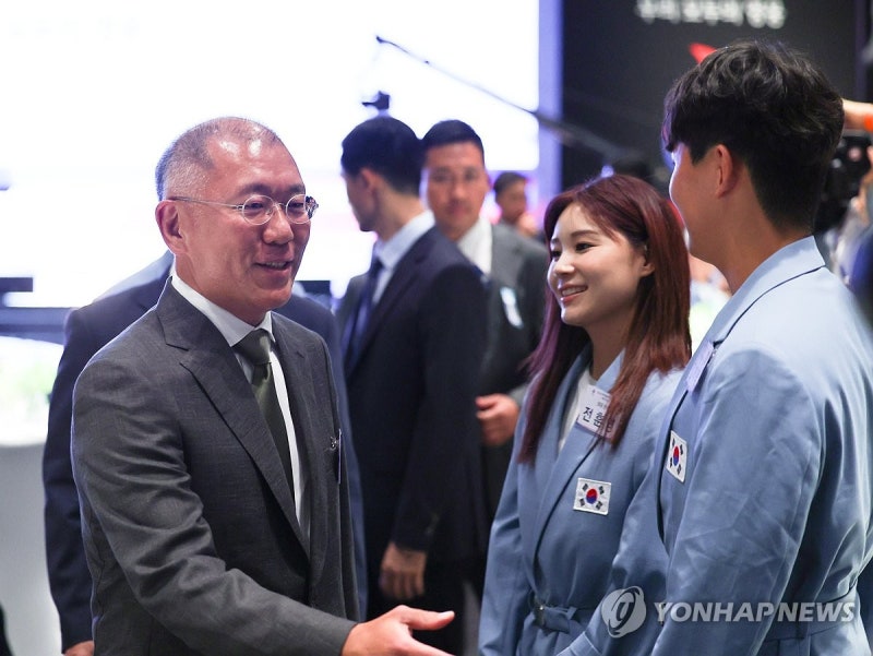 <b>정의선</b>, 대한<b>양궁</b>협회 <b>회장</b> 연임…'세계 최강 韓 <b>양궁</b>' 4년 더