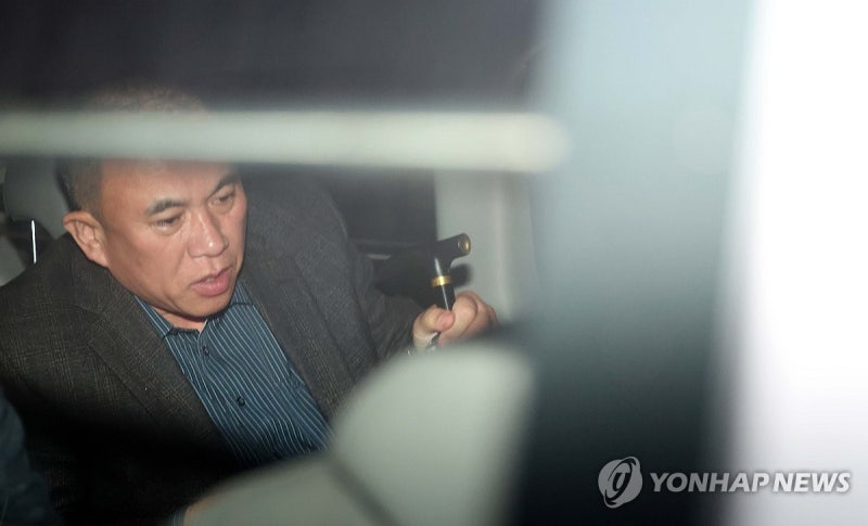 尹 "<b>윤상현</b>한테 한 번 더 얘기할게"…<b>명태균</b> 황금폰서 녹취 확보