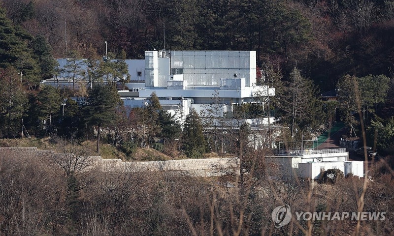 경찰, <b>경호처 간부</b> 추가 <b>입건</b> 출석요구…'체포 저지' 조사