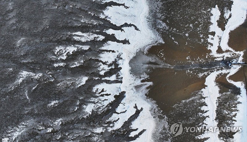 [내일날씨] 서울 아침 -8도 <b>한파</b> 계속…남부 서해안 중심 눈