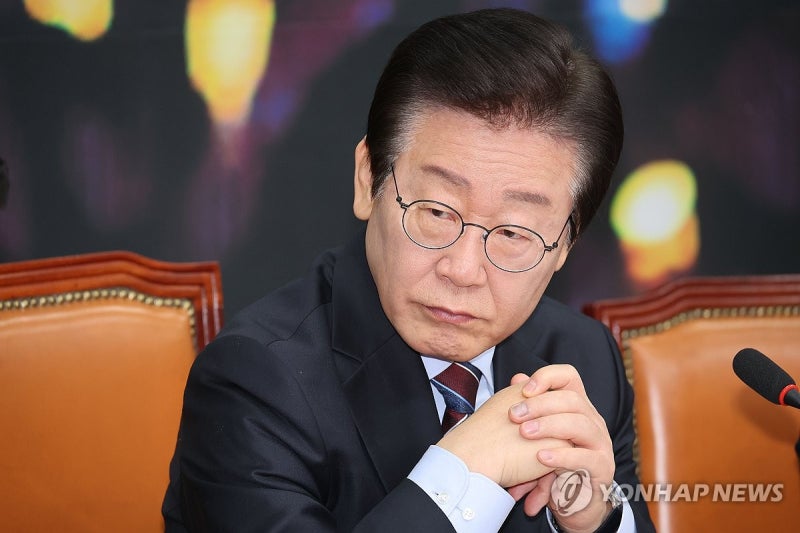 <b>이재명</b>, 崔대행에 "영장 집행 무력저항 막는 게 제일 중요"