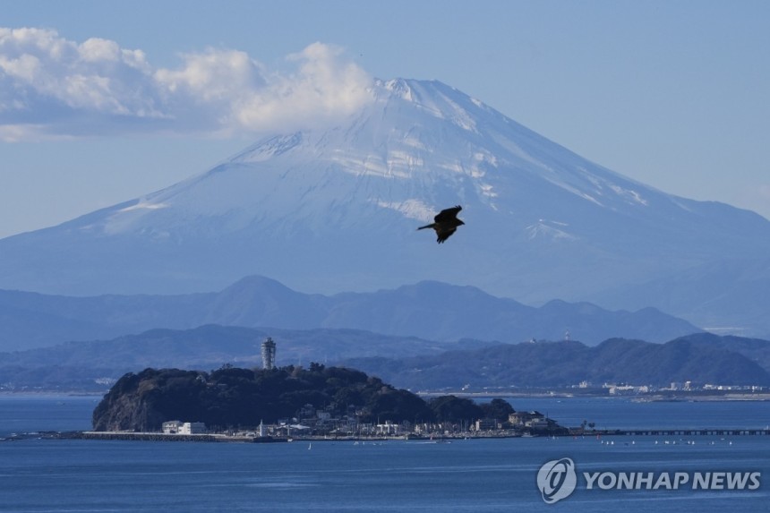 일본 후지산
[AP 연합뉴스 자료사진. 재판매 및 DB 금지]
