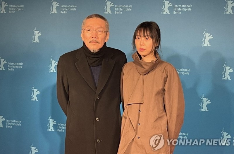 홍상수 감독 연인 <b>김민희</b> 임신설 제기…"올해 봄 출산 예정"