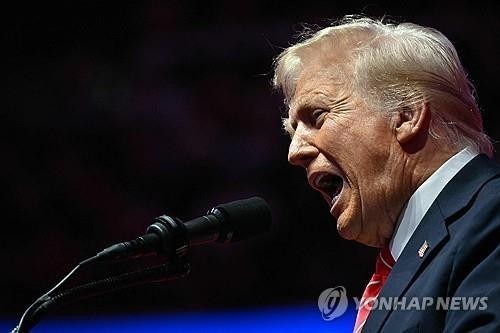 트럼프 "협상용 아니다"…2월1일 加·中·<b>멕시코 관세</b> 강행 확인(종합)