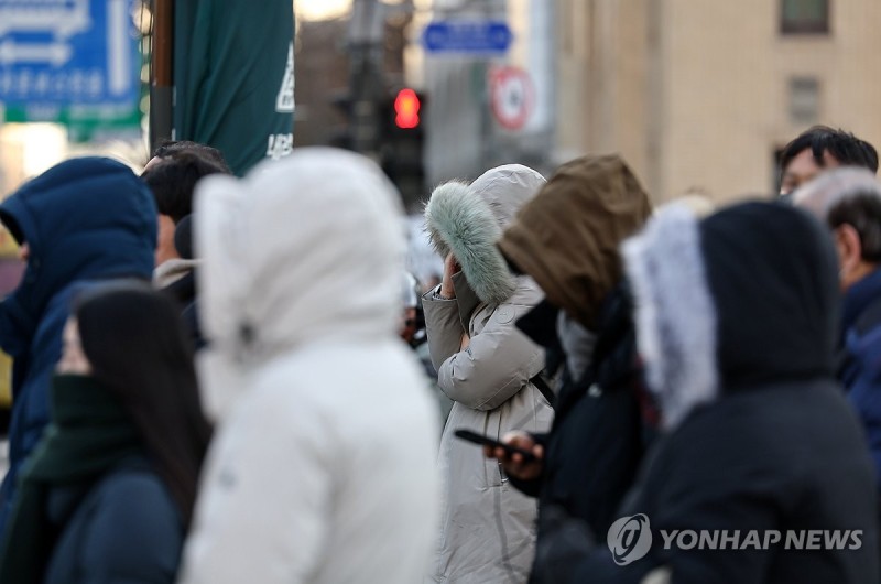 <b>서울</b> 첫 <b>한파경보</b>…24시간 상황관리·<b>한파</b> 응급대피소 확대