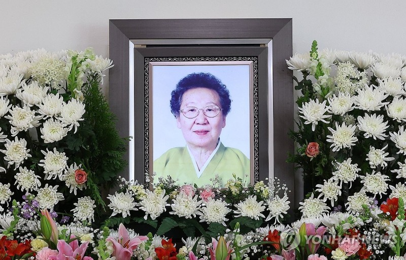 일본군 위안부 피해자 <b>길원옥 할머니 별세</b>