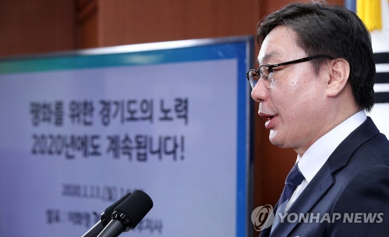 '대북 지원 직권남용 혐의' <b>이화영 측근</b> 1심 <b>징역형 집행유예</b>