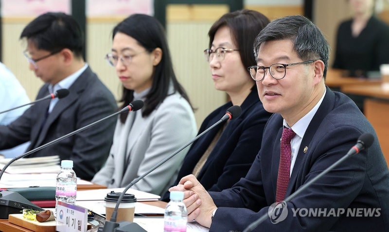 의료·요양·<b>돌봄</b> <b>통합</b>지원 시행 1년 앞…복지부, 준비상황 점검