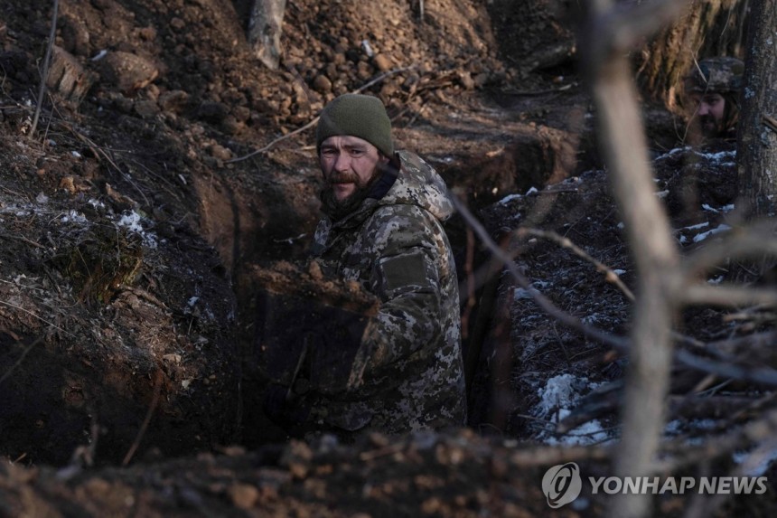 烏克蘭士兵在Donetsk Front[AFP Yonhap News News Photox Photoce。轉售和DB禁止]