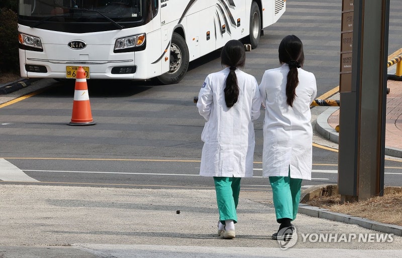 연세의대 "학교로 돌아오라…3월 24일 이후 추가 <b>복귀</b> 불가능"