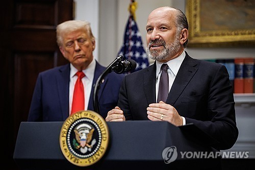 日산업장관, 美상무에 '추가 <b>관세</b> <b>제외</b>' 요청…"확답 못 받아"