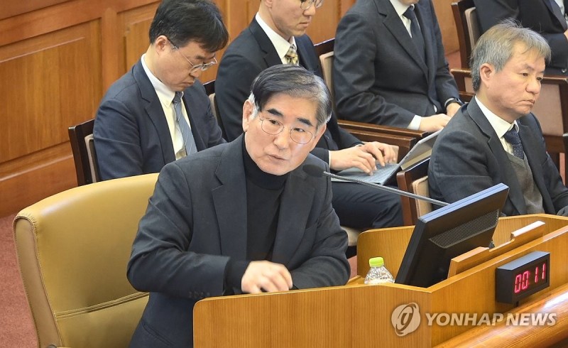 '내란 혐의' <b>김용현</b> 구속상태 유지…<b>보석</b> 청구 항고심도 <b>기각</b>