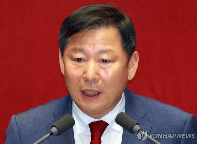 경찰 "<b>이철규 아들</b> 대마 제공 혐의 1명 검거…불구속 수사"