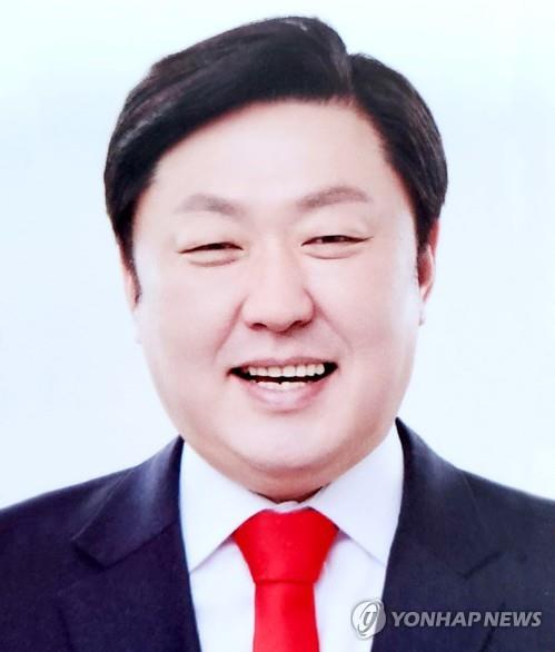 신충식 인천시의원 [연합뉴스 자료사진]