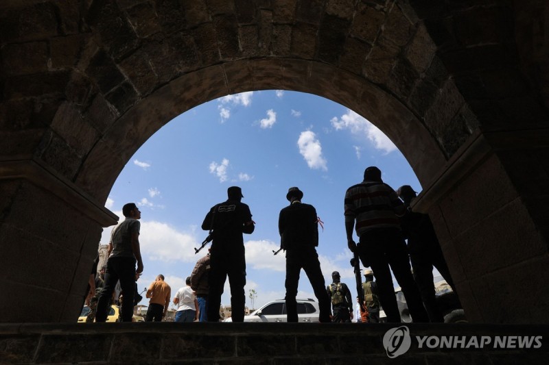 "시리아 아사드 축출 후 100일간 민간인 4711명 사망"
