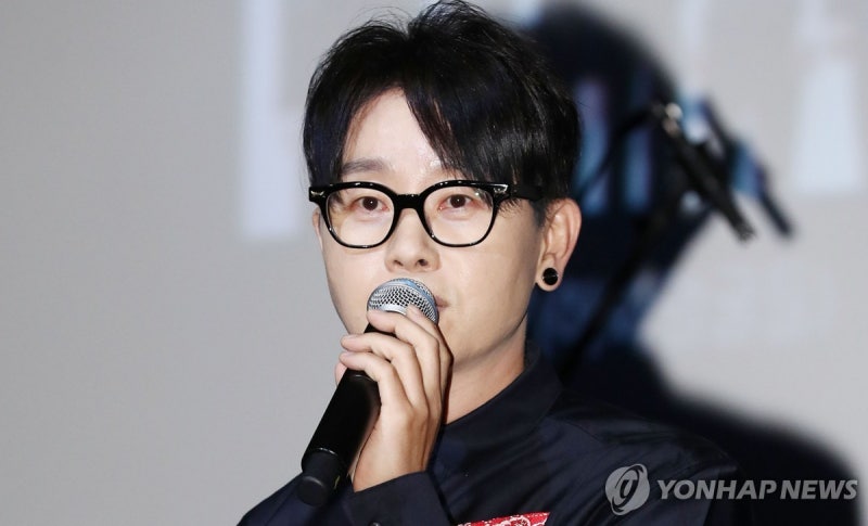 '구미시 콘서트 서약서 강요' <b>이승환 헌법소원</b>, 헌재서 <b>각하</b>(종합)