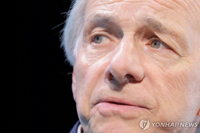 '글로벌 큰손' <b>달리오</b> "美, 경기침체보다 더 나쁜 일 발생 우려"