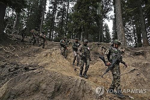 <b>인도</b>-<b>파키스탄</b>, 카슈미르 총기테러 <b>갈등</b> 속 국경서 소규모 교전
