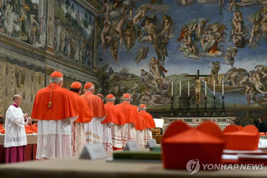 2013년 콘클라베 시작 모습
[AFP 연합뉴스 자료사진. 재판매 및 DB 금지]