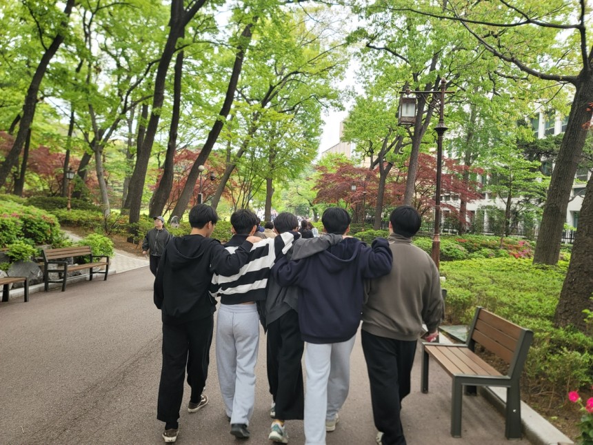 어린이날을 맞아 나들이 나온 영락보린원 원생들
[촬영 이영섭]