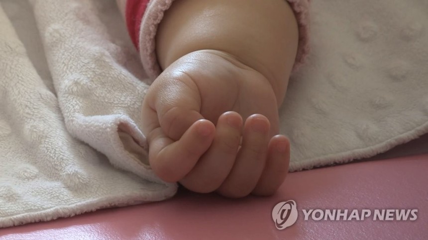 아기 손
[연합뉴스TV 캡처. 기사와 직접 관련 없음]