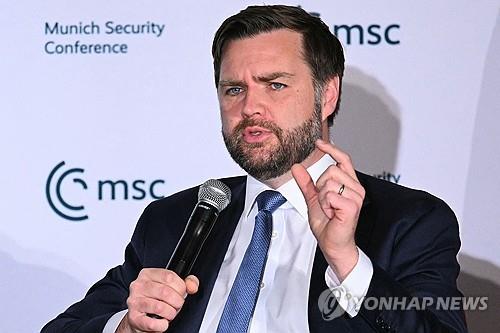 대담 참석한 밴스 미 부통령
[워싱턴 AFP=연합뉴스 재판매 및 DB금지]