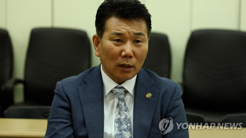 연합뉴스와 인터뷰 중인 서기원 실종아동찾기협회 대표 [촬영 이건희]