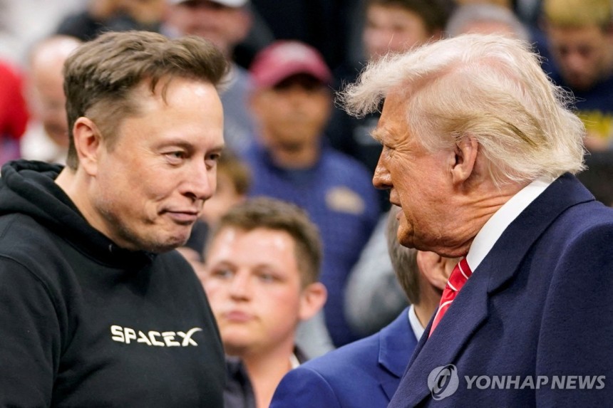 일론 머스크 테슬라·스페이스X CEO와 도널드 트럼프 미국 대통령 [로이터 연합뉴스 자료사진.재판매 및 DB 금지]