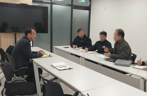 입주자 대표회 활동하는 남씨 [본인 제공.재판매 및 DB금지]