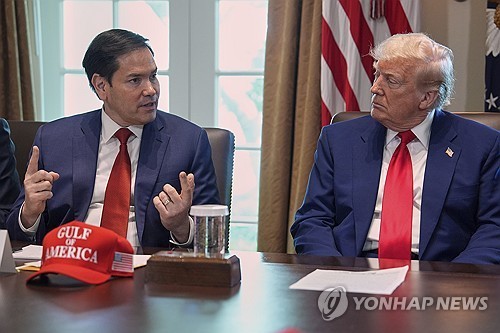 루비오 미국 국무장관(왼쪽)과 트럼프 대통령(오른쪽)
[AP 연합뉴스 자료사진. 재판매 및 DB 금지]