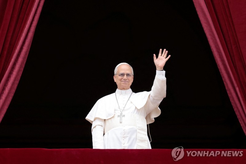 <b>레오 14세 교황</b>, 첫 부활 삼종기도서 '종전·<b>평화</b>' <b>촉구</b>